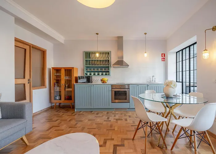 Apartment Light-filled Cedofeita By Hostwise Porto