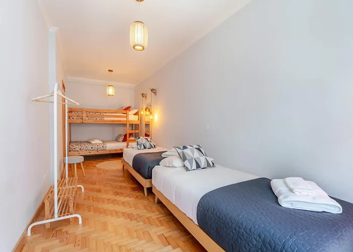 Apartment Light-filled Cedofeita By Hostwise *