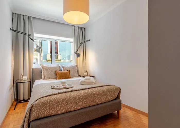 Light-filled Cedofeita By Hostwise Apartment